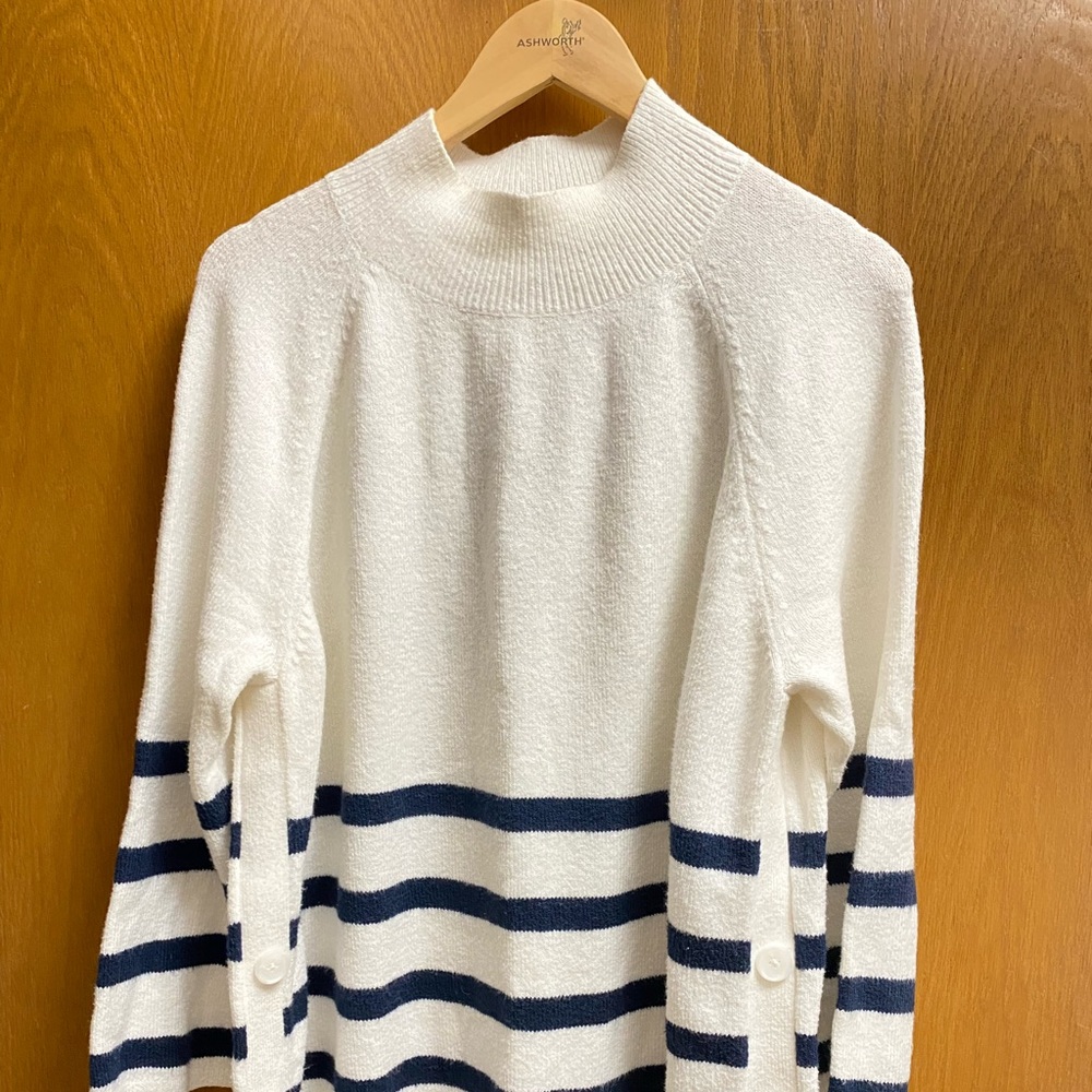 Loft wide sleeve side button sweater